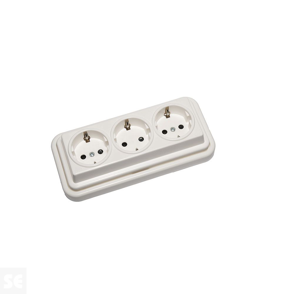 Base Triple Shucko Con T/T Max 3300w.16a. Bf