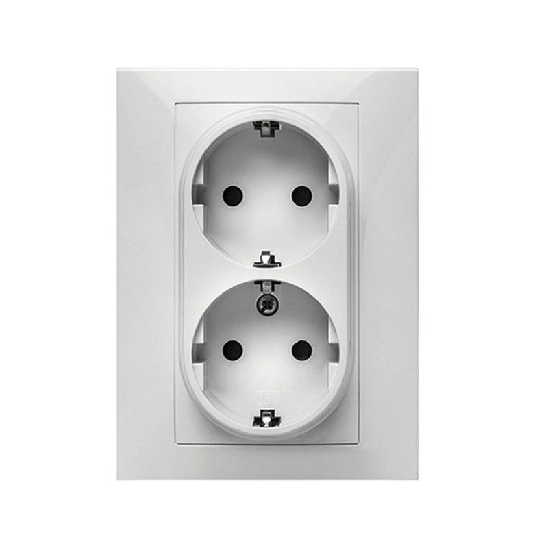 Doble Enchufe Habitat 15 16A-250V Blanco 9000R9125 Famatel